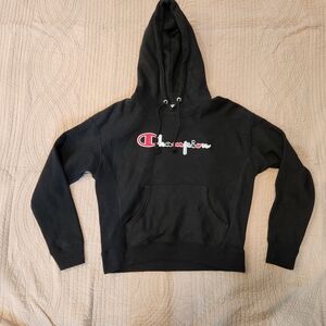 CHAMPION WOMEN'S MEDIUM HOODIE!